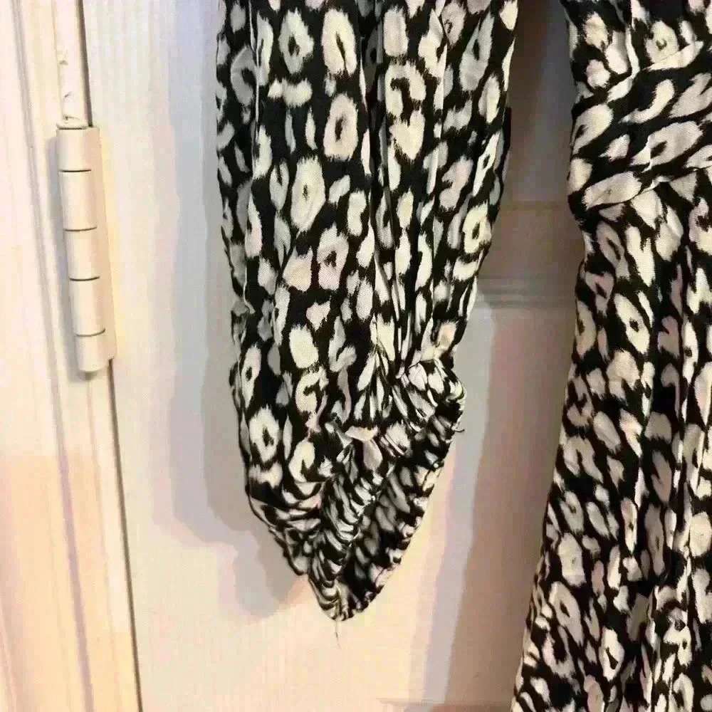 IRO Boina Printed Wrap Dress Size 32 - Picture 4 of 7